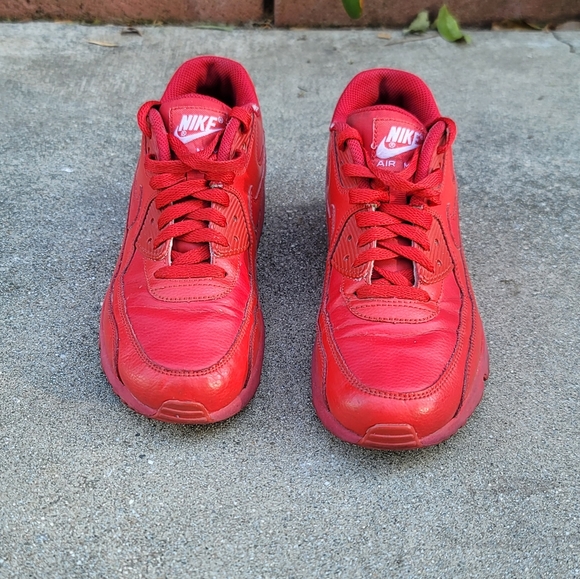 Nike Air Max 90 Triple Red Running Trainer Shoes - Picture 2 of 6